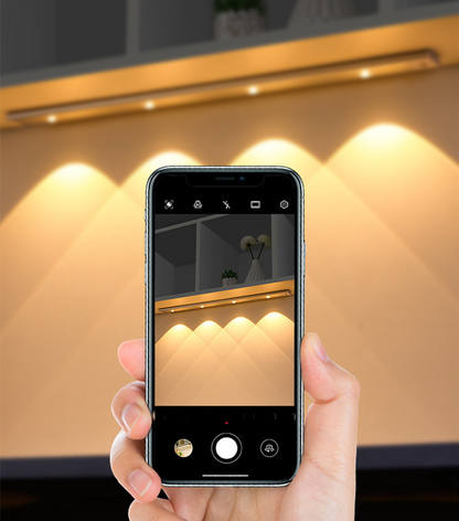 Luz con sensor de movimiento inteligente